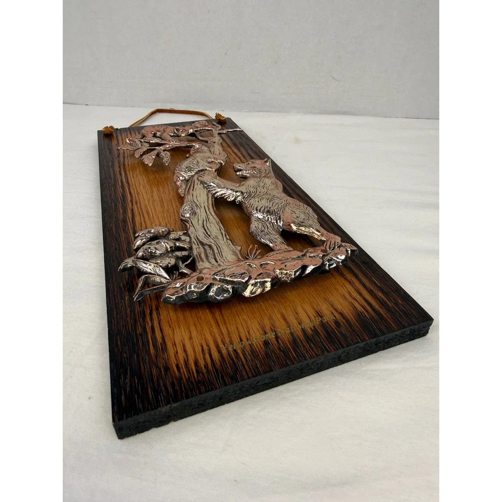 Yellowstone National Park Bear Family Copper Relief Wood Wall Plaque Souvenir